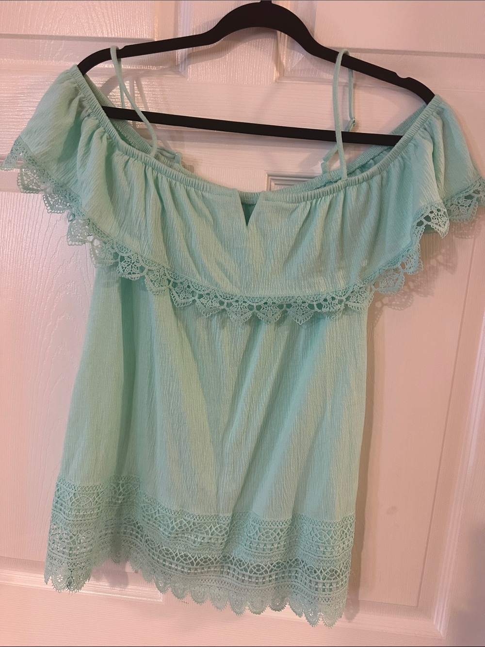 No Boundaries Mint Lace-Trim Off-Shoulder Camisole